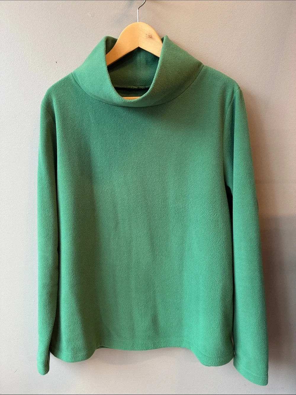 Dudley Stephens Jellybean Green Turtleneck Fleece Pullover, XL - Picture 2 of 7